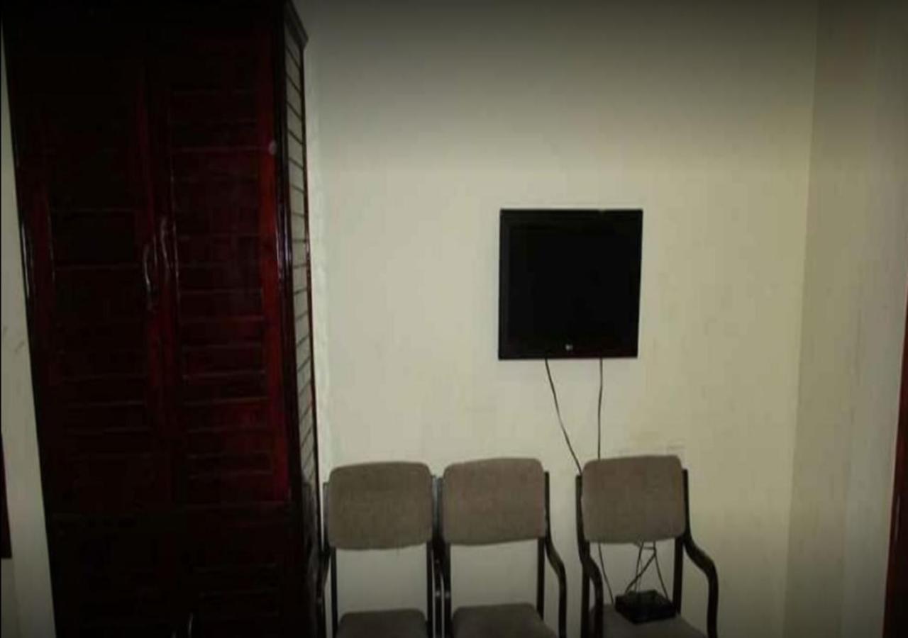 Sap Residency Hotel Tiruppur Bagian luar foto